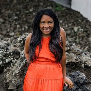 Meet your Posher, Christelle